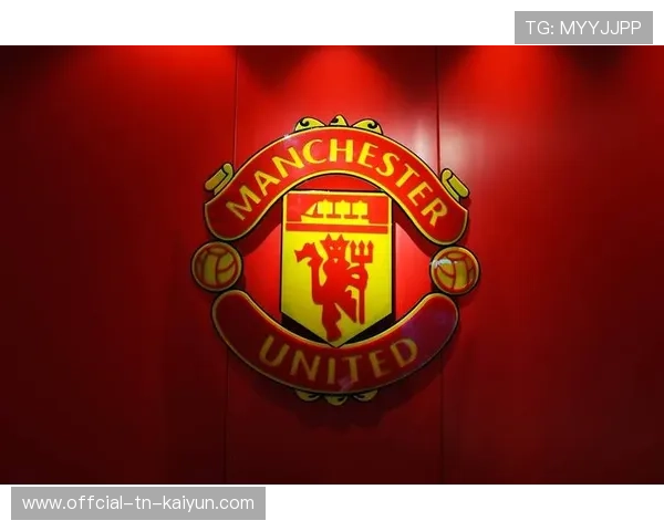 曼联俱乐部在财政管理与引援结构上逐步走向理性化，曼联俱乐部收入