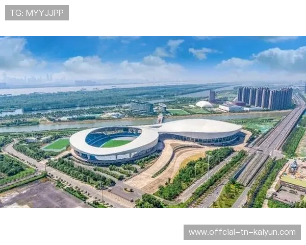 足球主题酒店落户南京打造球迷文化空间,南京足球主题公园